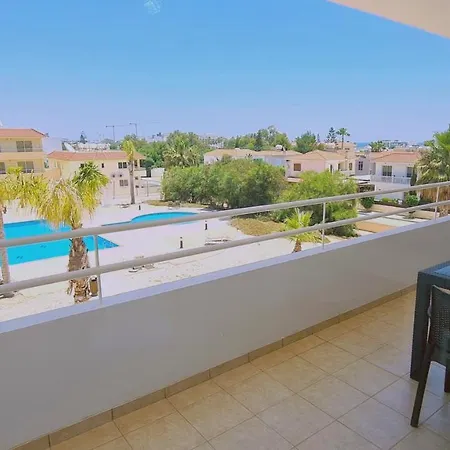 Nissi 3 Privileges Apartment