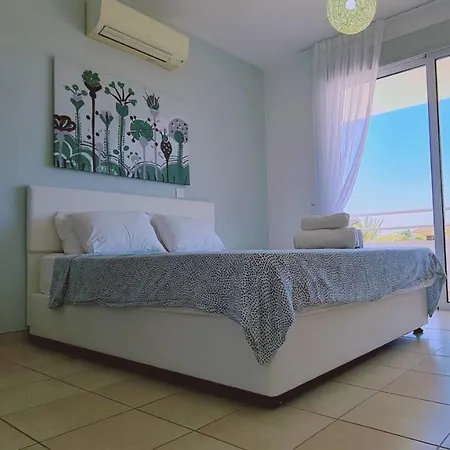Nissi 3 Privileges Ajia Napa