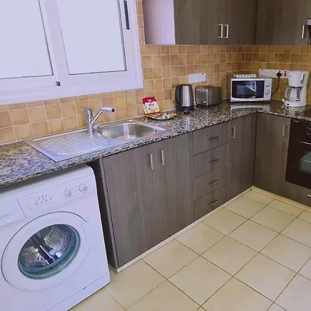 Nissi 3 Privileges أيا نابا