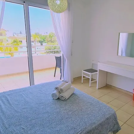 Nissi 3 Privileges * Ajia Napa